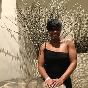 Meet your Posher, Rashida